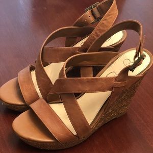Jessica Simpson Wedges